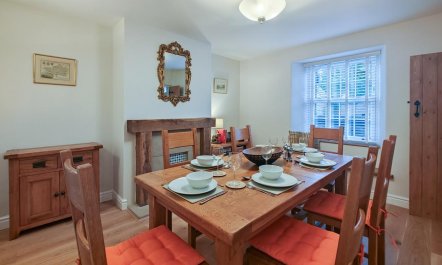 4 Bed in Bere Regis 8