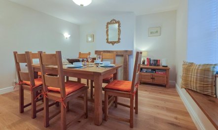 4 Bed in Bere Regis 9