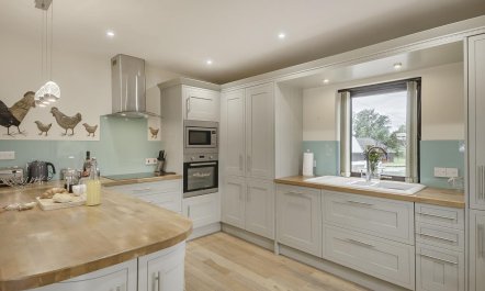 2 Bed in Horning 8
