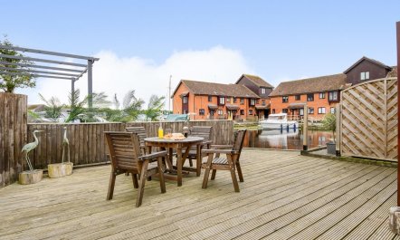 2 Bed in Horning