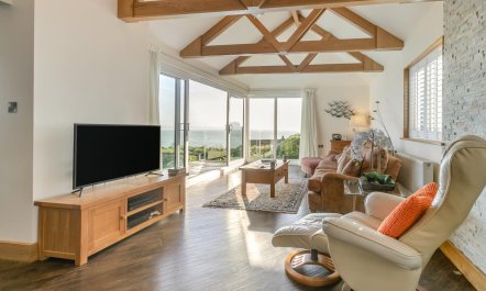 3 Bed in Newlyn 2