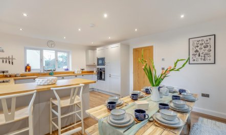 4 Bed in Llanigon 3