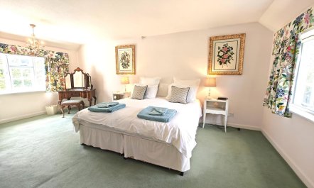 2 Bed in Chilmark 6
