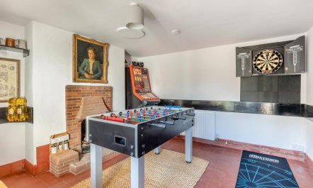 4 Bed in Burrowbridge 9