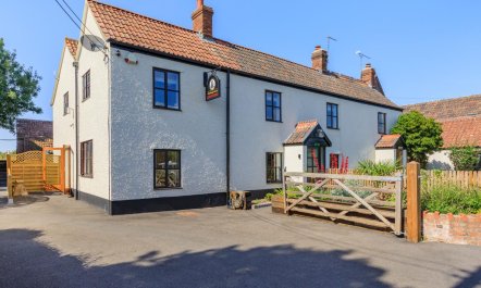 4 Bed in Burrowbridge
