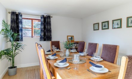 4 Bed in Burrowbridge 5