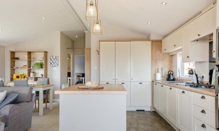 2 Bed in Upton 3