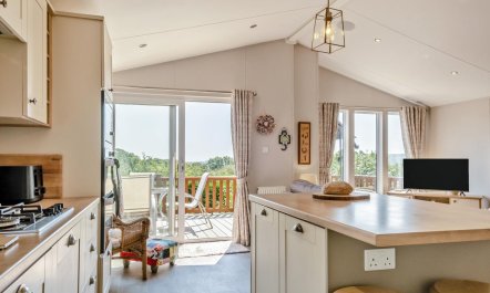 2 Bed in Upton 5