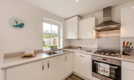 3 Bed in Yelland 9