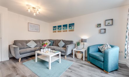 3 Bed in Yelland