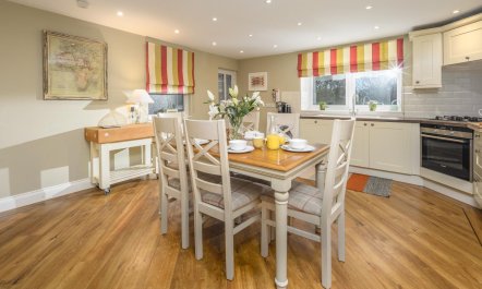 3 Bed in Warkworth 4