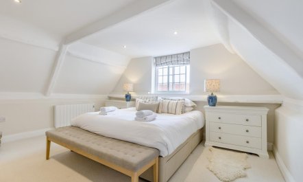 4 Bed in Cley 3