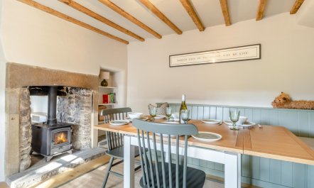 3 Bed in Calver 2