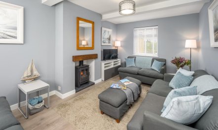 4 Bed in Warkworth 2