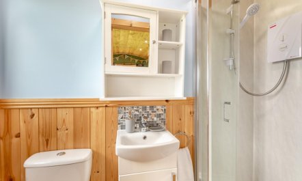 1 Bed in Keswick 9