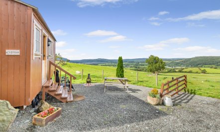 1 Bed in Keswick