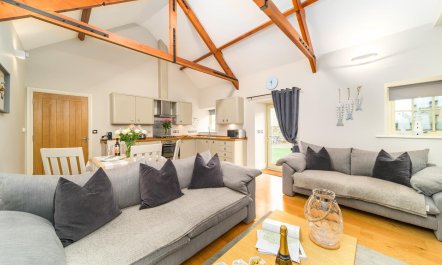 1 Bed in Bamburgh 1