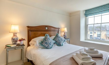 3 Bed in Beaminster 2