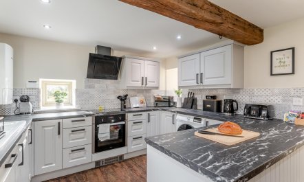 2 Bed in Brauncewell 3