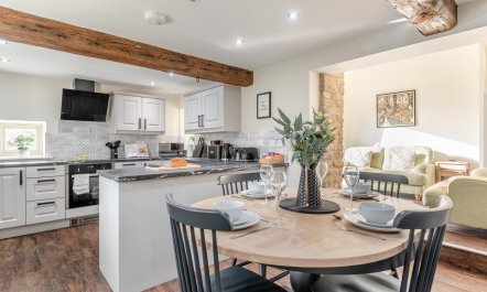 2 Bed in Brauncewell 4