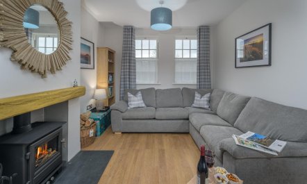 4 Bed in Bamburgh 1