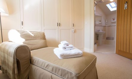 2 Bed in North Sunderland 9