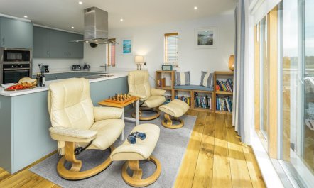 2 Bed in Amble 5