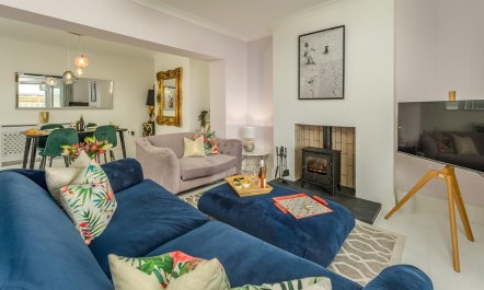 2 Bed in Amble 6