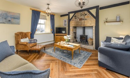 4 Bed in Stamford 2