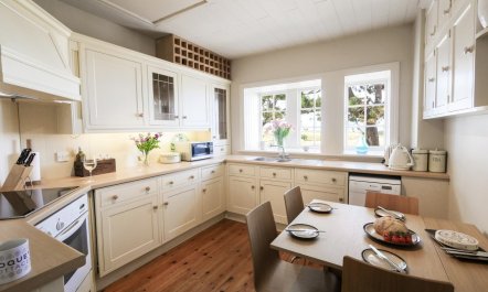 2 Bed in Bamburgh 2