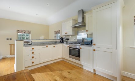 2 Bed in Bamburgh 2