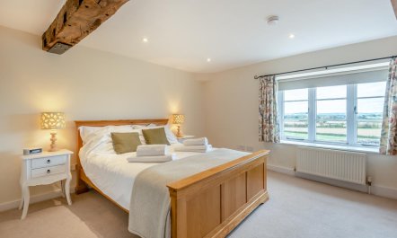 3 Bed in Hereford 2