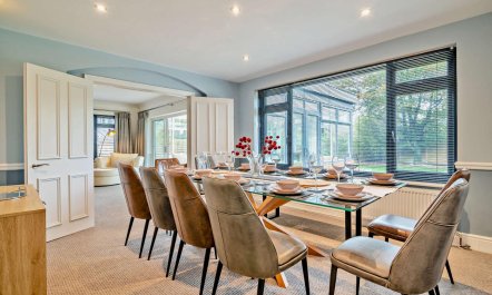 6 Bed in Oakhill 7