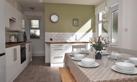 4 Bed in St. Austell 1