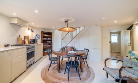 3 Bed in Winfrith Newburgh 6