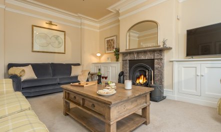 4 Bed in Warkworth 6