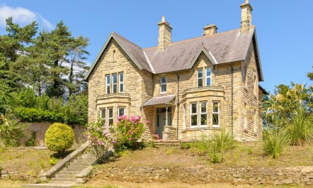 6 Bed in Warkworth