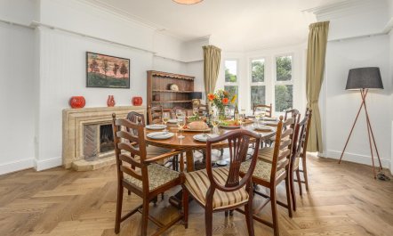 6 Bed in Warkworth 2