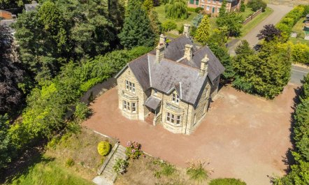 6 Bed in Warkworth 3