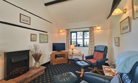 1 Bed in Yaxham 3