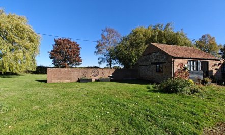 1 Bed in Yaxham 8