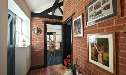 1 Bed in Yaxham 7