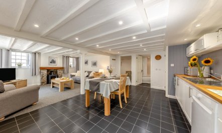 1 Bed in Capel Bangor 1