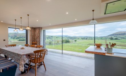4 Bed in Matterdale 1