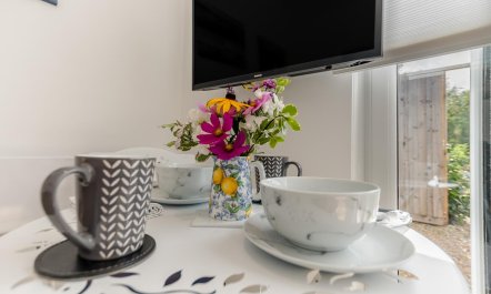 1 Bed in Itchenor 9