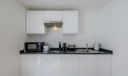 1 Bed in Itchenor 8