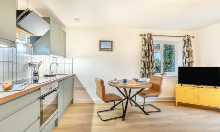 1 Bed in Ashcott 2
