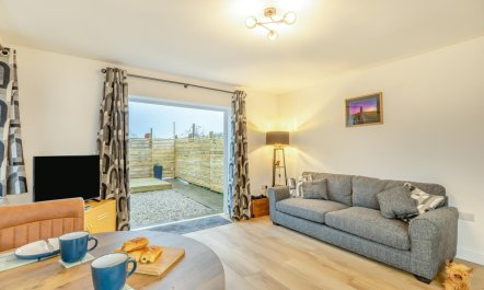 1 Bed in Ashcott 5