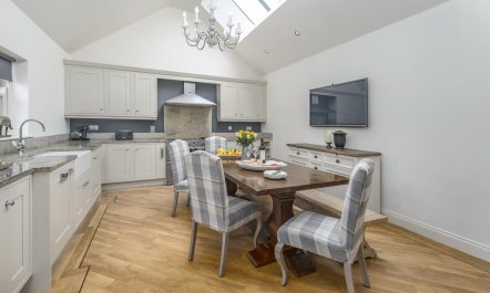 4 Bed in Warkworth 3