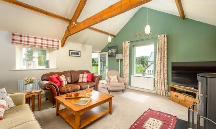 4 Bed in Chatton 3